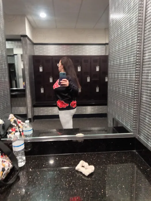 Planet Fitness Picture 2