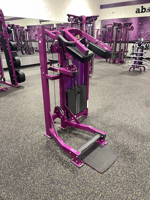 Planet Fitness Picture 6