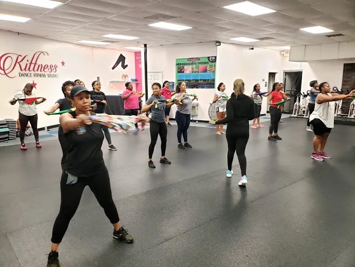 KITTNESS DANCE FITNESS STUDIO Picture 9