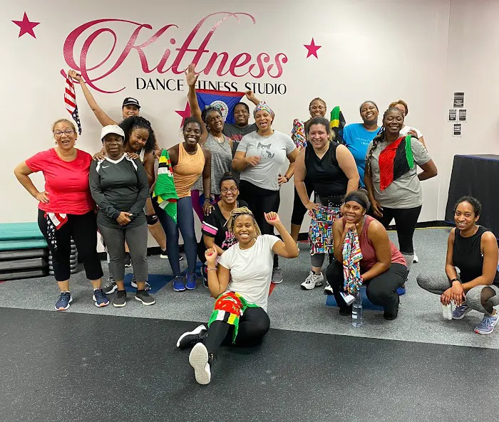 KITTNESS DANCE FITNESS STUDIO Picture 6