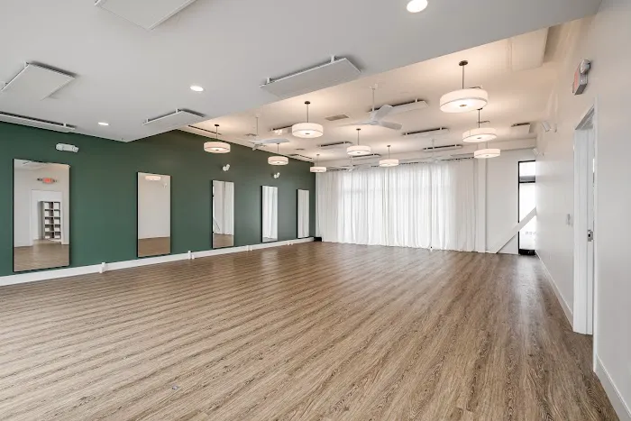 Highland Yoga Sandy Springs Picture 2