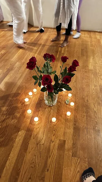 Peachtree Yoga Center Picture 3