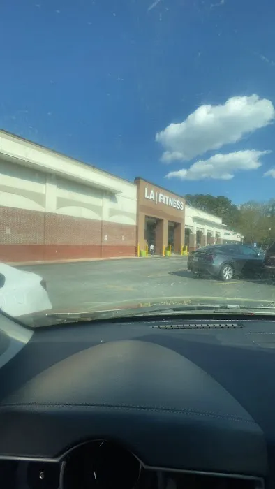 LA Fitness Picture 1
