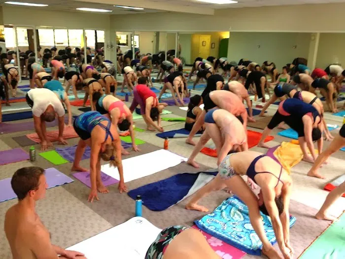 Still Hot Yoga Picture 4