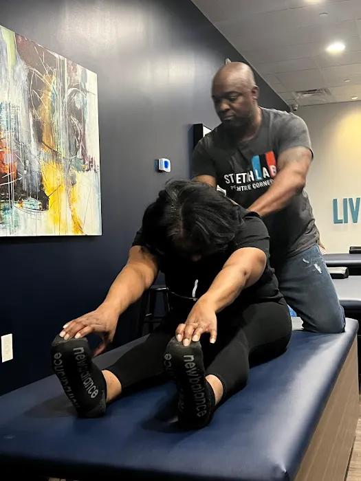 StretchLab Picture 2