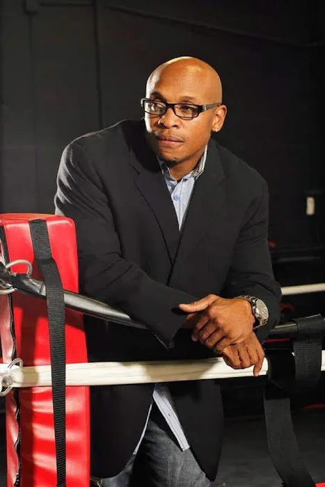 Kelly Davis Fight Training Picture 7