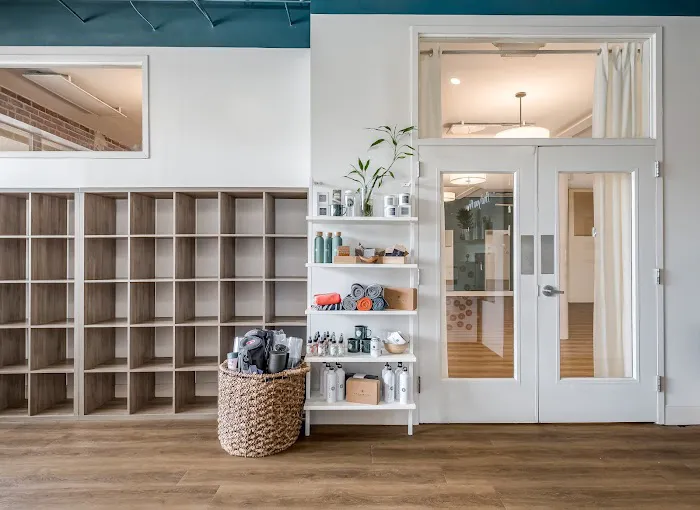 Highland Yoga - Virginia Highland Picture 2