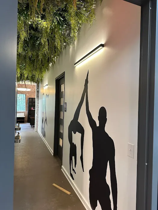 ISO Yoga Studio Picture 3