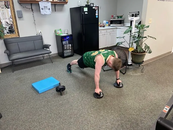 T N T Fitness Studio Picture 2