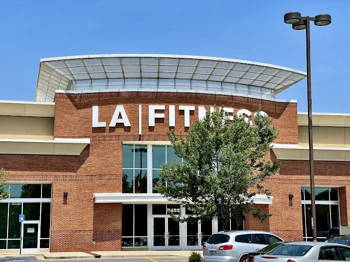 LA Fitness Picture 5