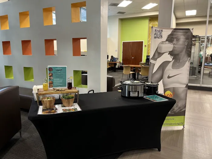 LA Fitness Picture 5