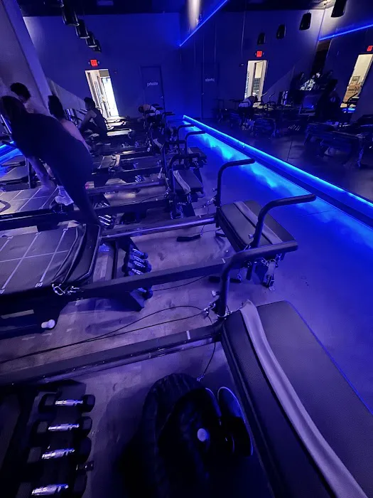 [solidcore] Madison Yards Picture 10