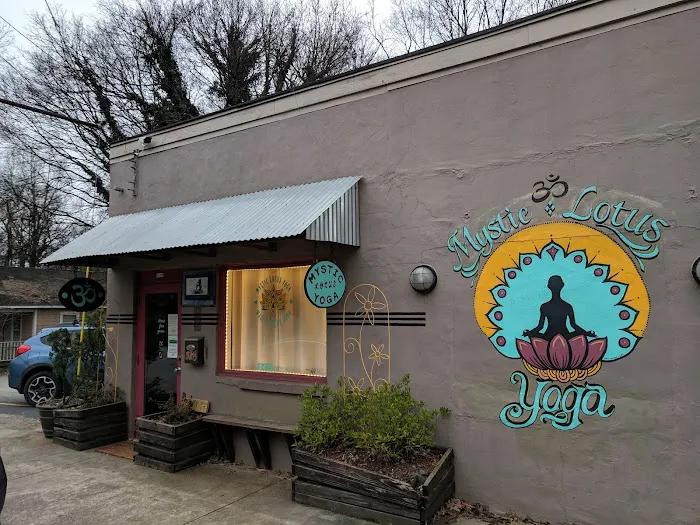 Mystic Lotus Yoga Picture 7