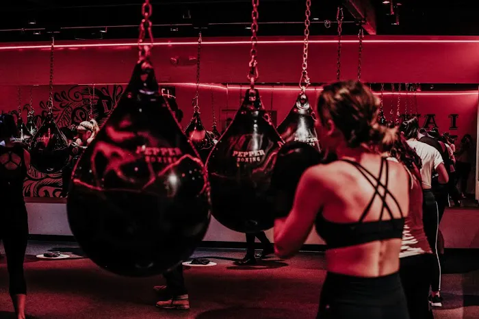 Pepper Boxing Picture 5