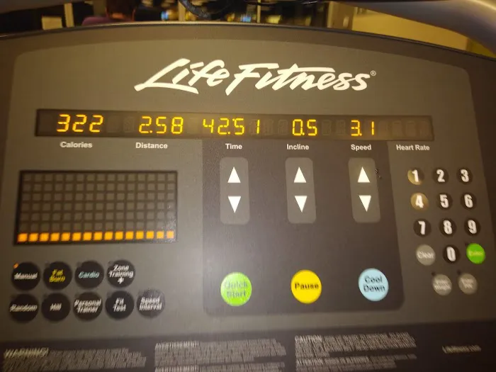 LA Fitness Picture 8