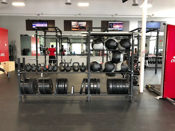 Snap Fitness Atlanta (Glenwood Park) Picture 10