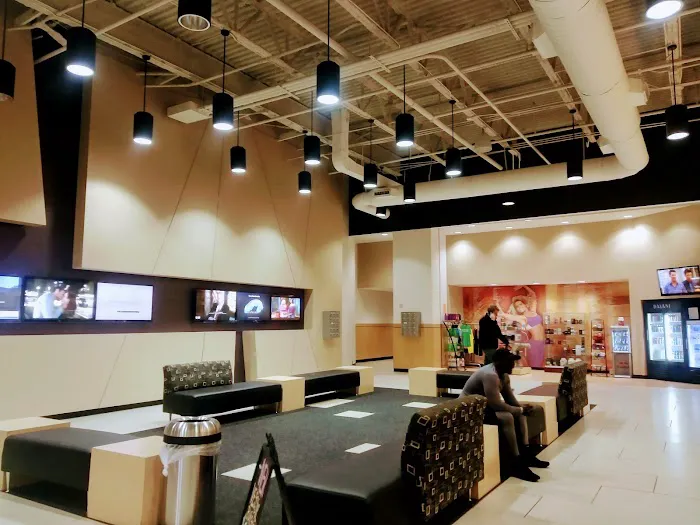 LA Fitness Picture 1