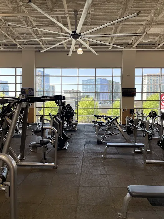 LA Fitness Picture 6