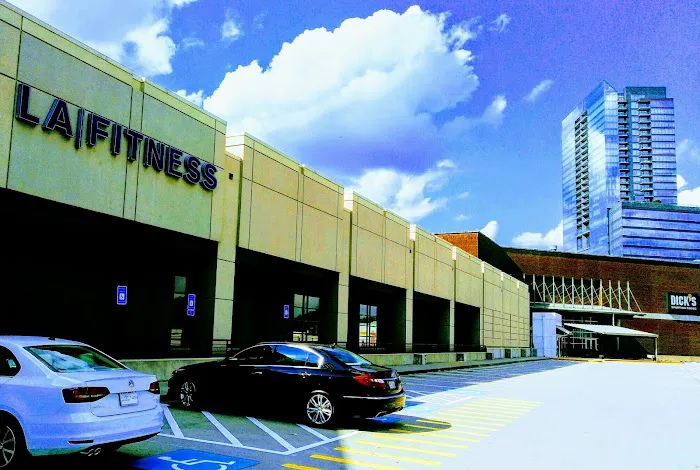 LA Fitness Picture 4