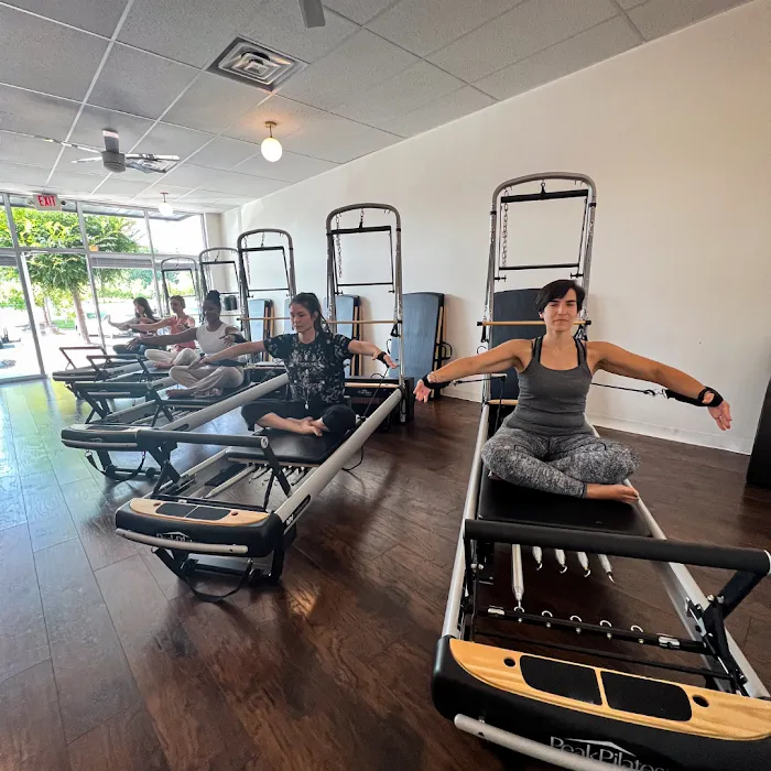 Endeavor Yoga + Pilates Picture 4