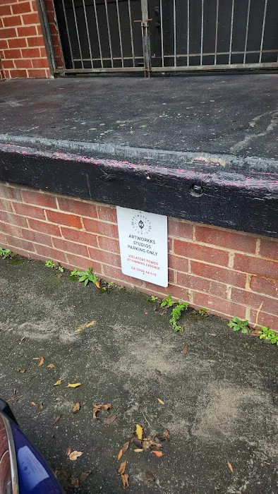 JAZZY MOVES Atlanta Pole Dance Fitness Studio Picture 3