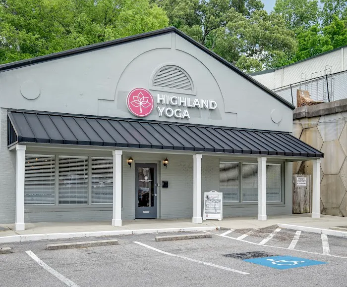 Highland Yoga - Westside Picture 4