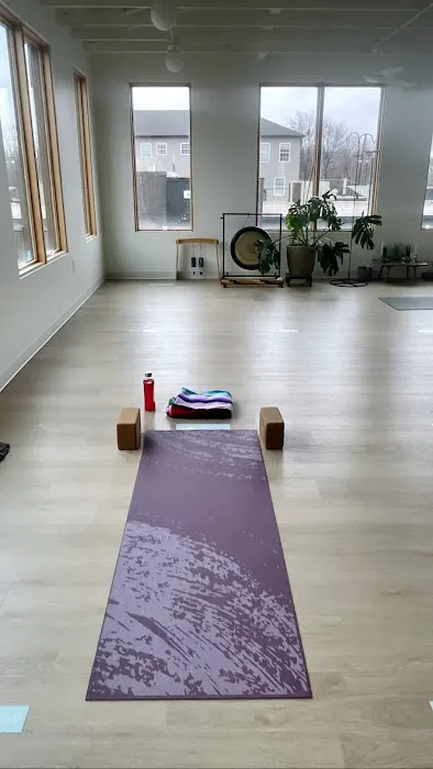 {SACRED}YOGA Picture 3