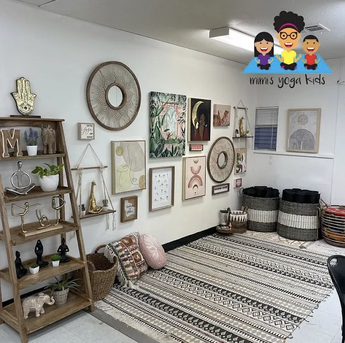 Mimi's Yoga Kids Picture 9