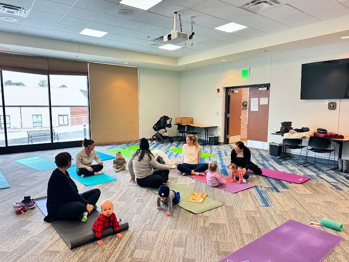 Akasha Yoga & Salt Therapy Picture 5