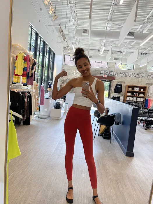 Stellar Bodies LLC - West Midtown Atlanta Picture 5