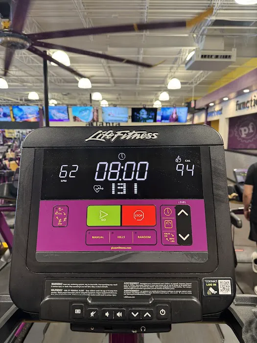 Planet Fitness Picture 8