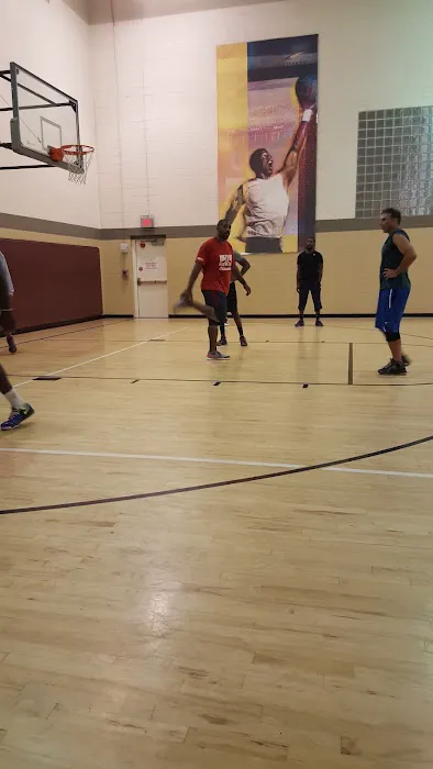 LA Fitness Picture 1