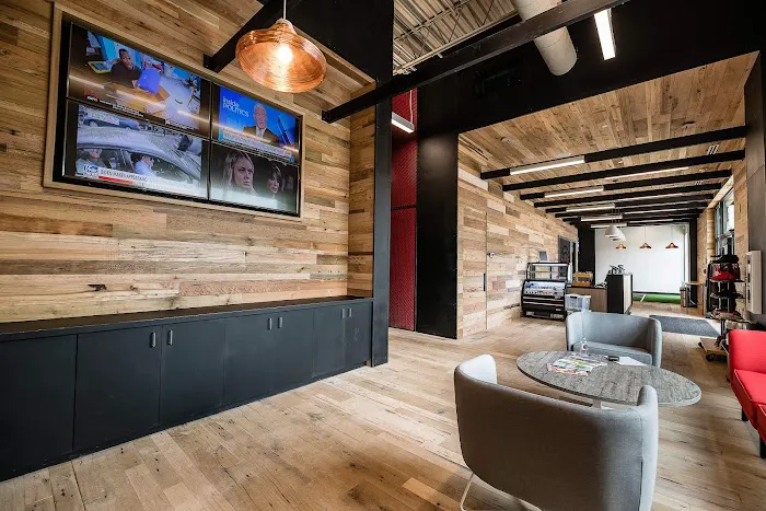 The Refinery Picture 6