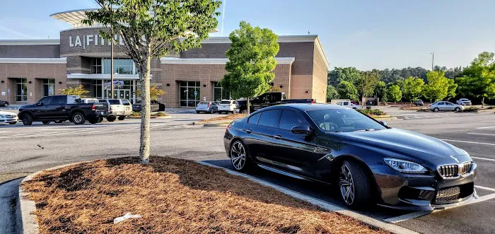 LA Fitness Picture 9