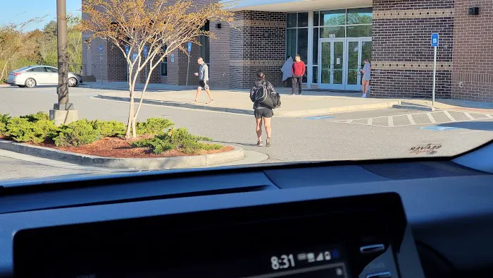 LA Fitness Picture 7