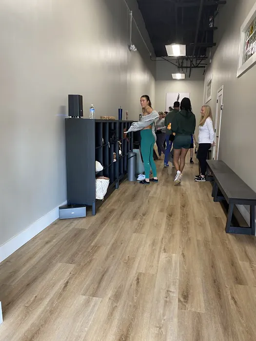 real hot yoga Alpharetta Picture 2