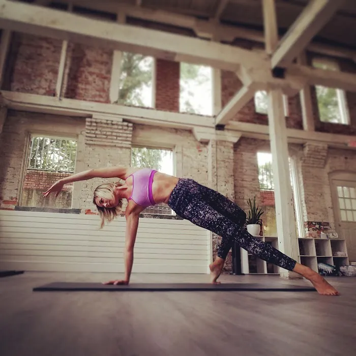 ToLife! Yoga and Pilates Picture 3