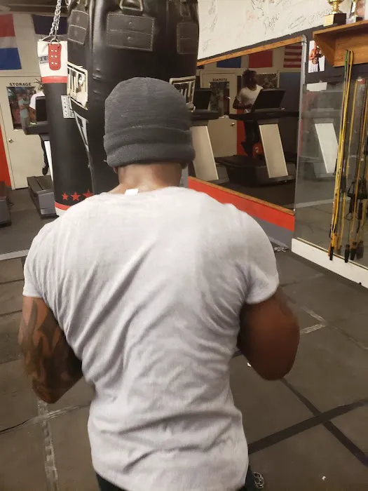 Champs Boxing & Fitness Picture 1