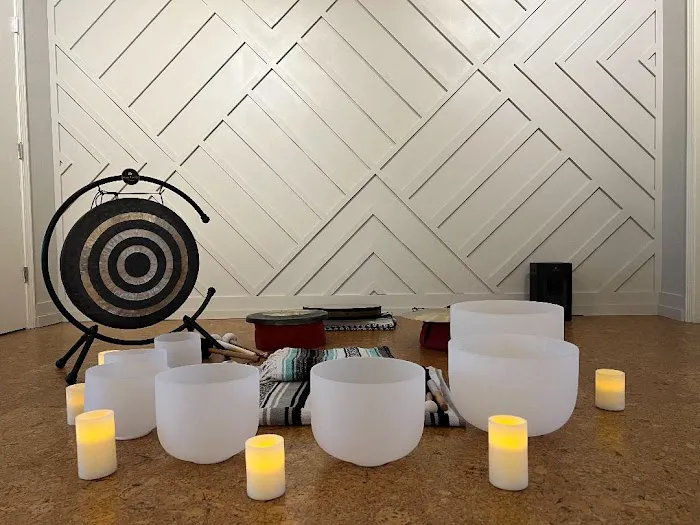 Lunar Yoga Picture 4