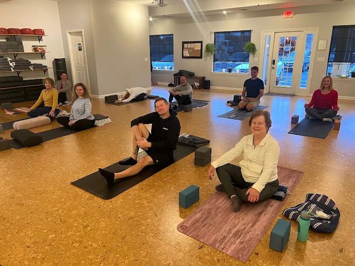 Lunar Yoga Picture 7