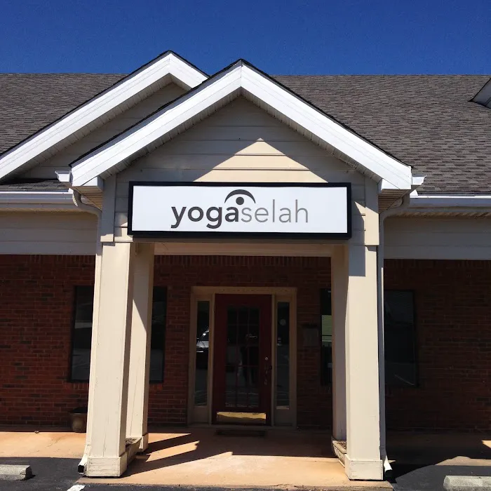 Lunar Yoga Picture 10