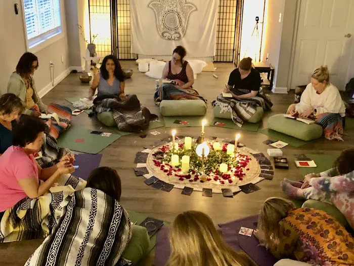 Truth In Motion Yoga Picture 2