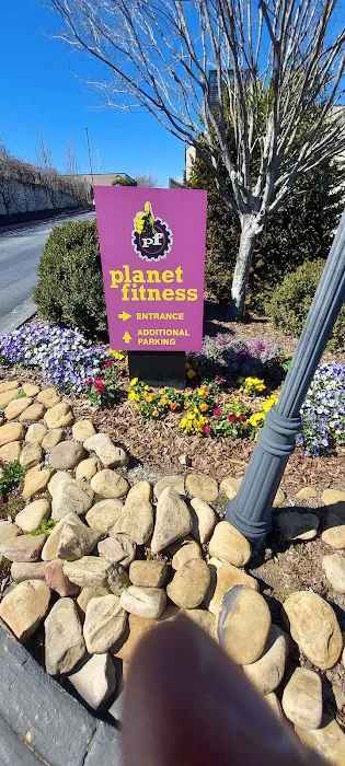 Planet Fitness Picture 6