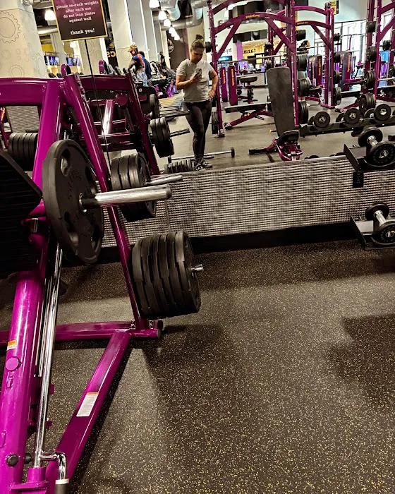 Planet Fitness Picture 10