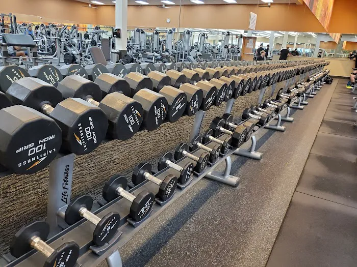 LA Fitness Picture 2