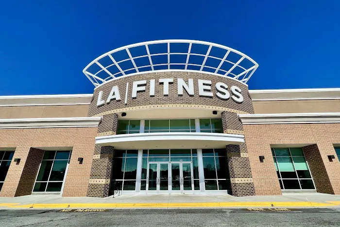 LA Fitness Picture 6