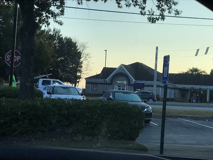 Planet Fitness Picture 1