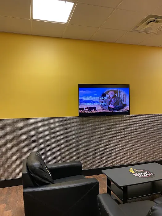 Planet Fitness Picture 6