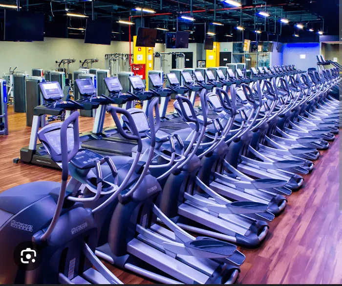 Planet Fitness Picture 10