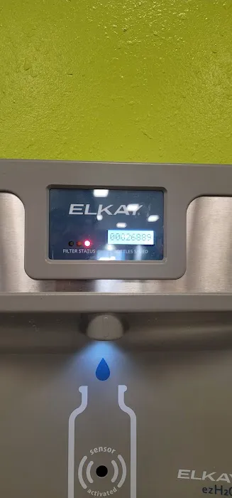 LA Fitness Picture 9